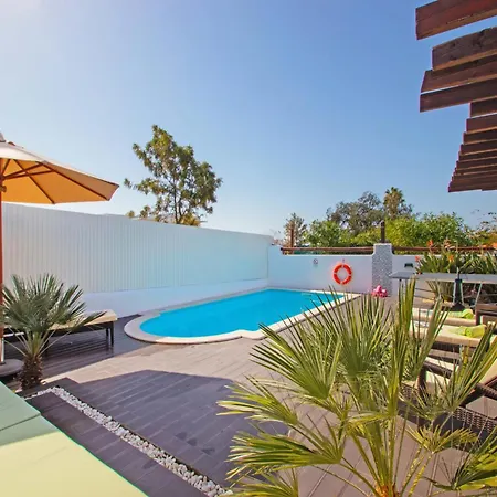 Vila Villa In Albufeira Near Praia Da Oura Beach