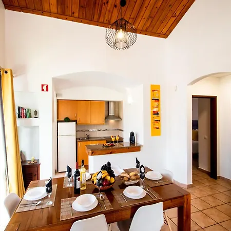 فيلة Villa In Albufeira Near Praia Da Oura Beach *