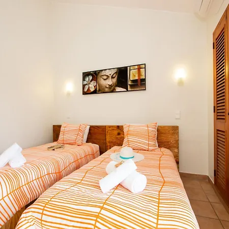 فيلة Villa In Albufeira Near Praia Da Oura Beach البوفيرا